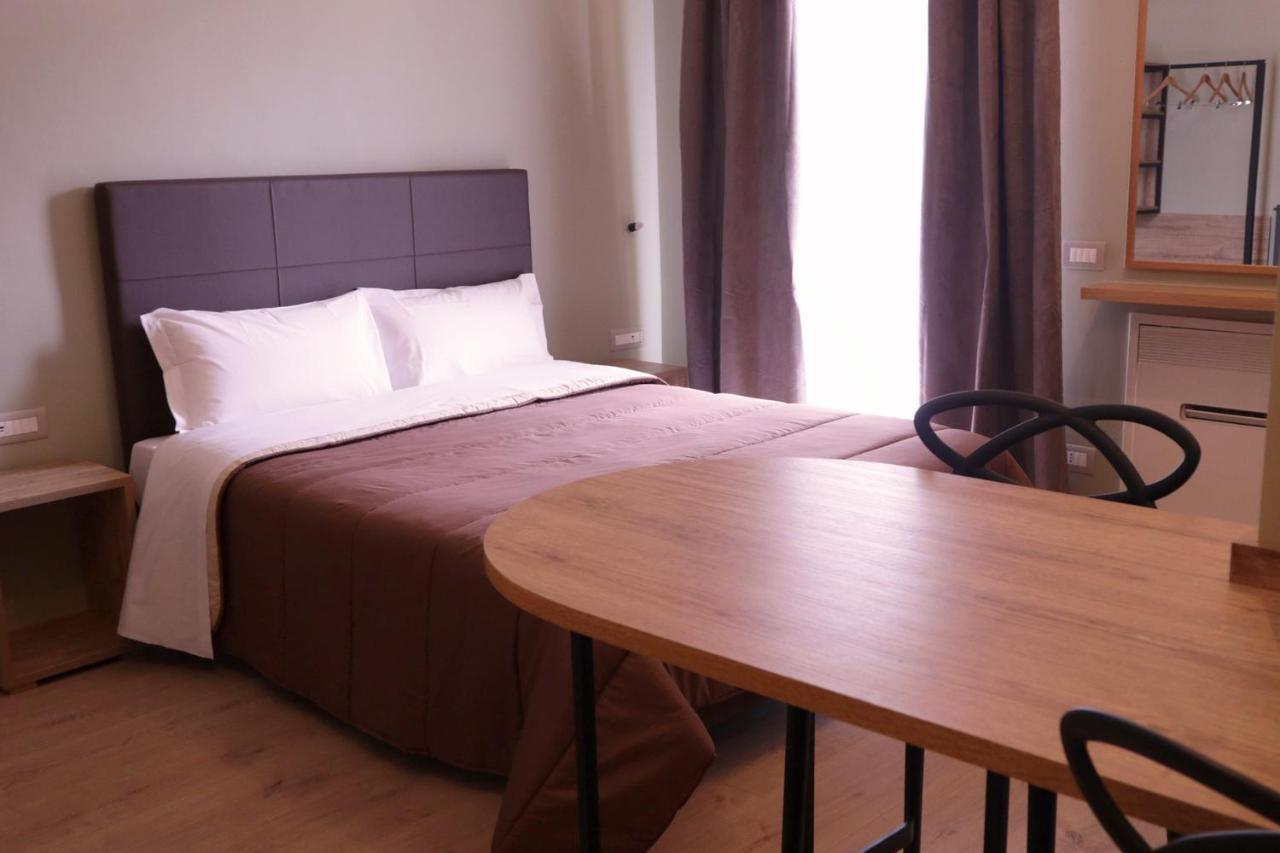 Manhattan Room & Suite Bari Dış mekan fotoğraf