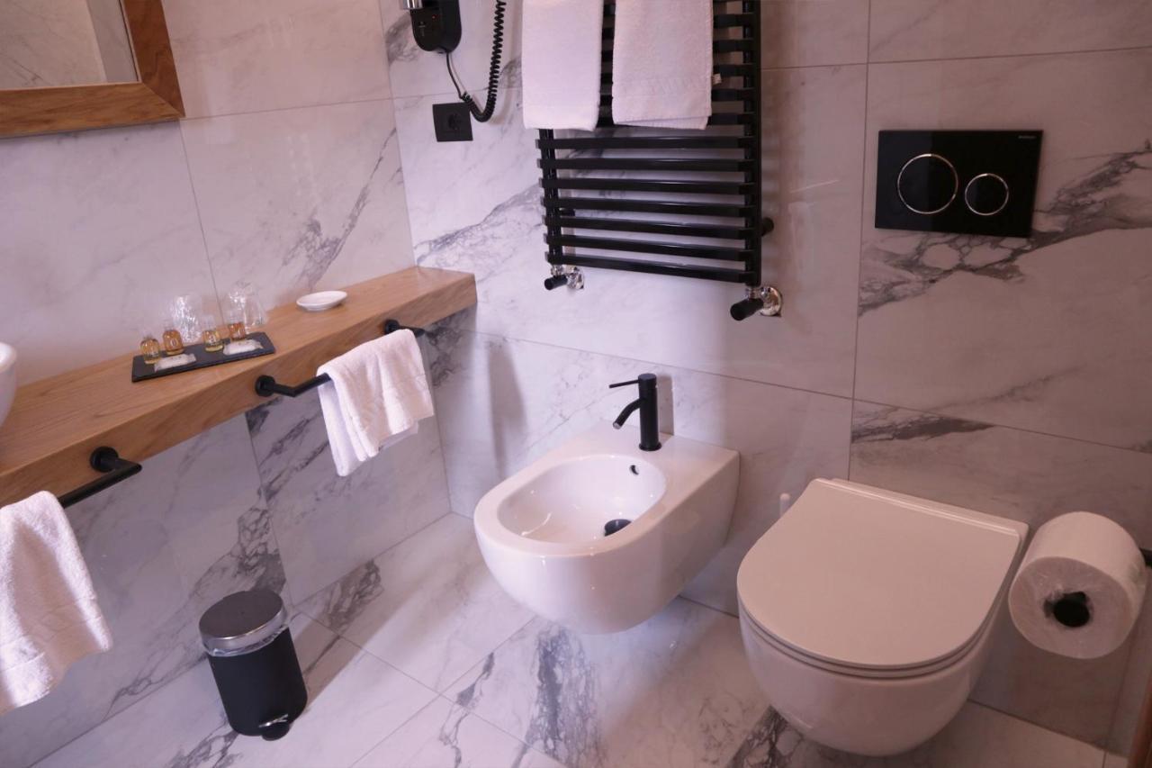 Manhattan Room & Suite Bari Dış mekan fotoğraf