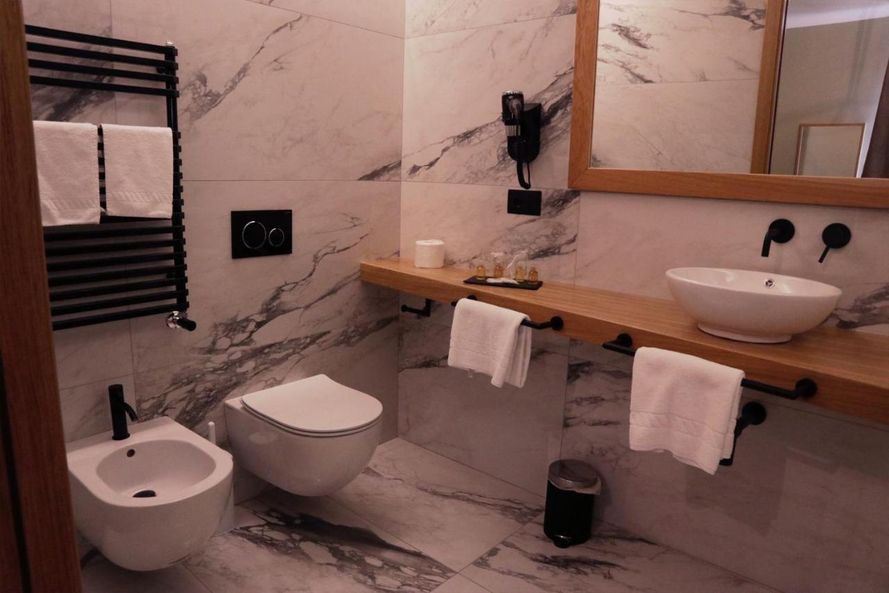Manhattan Room & Suite Bari Dış mekan fotoğraf