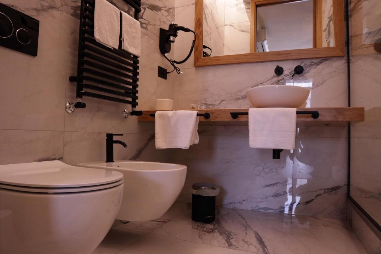 Manhattan Room & Suite Bari Dış mekan fotoğraf