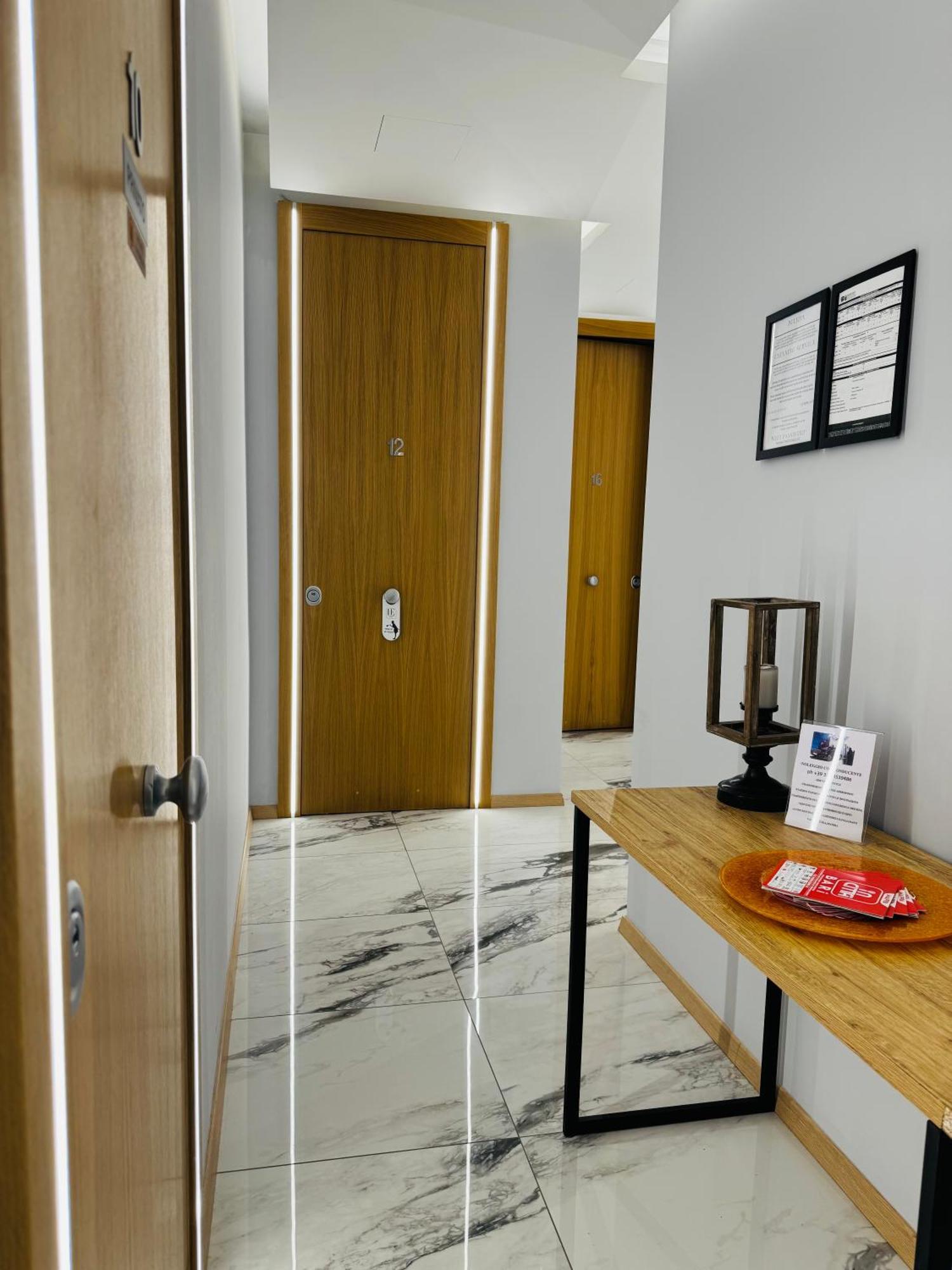 Manhattan Room & Suite Bari Dış mekan fotoğraf